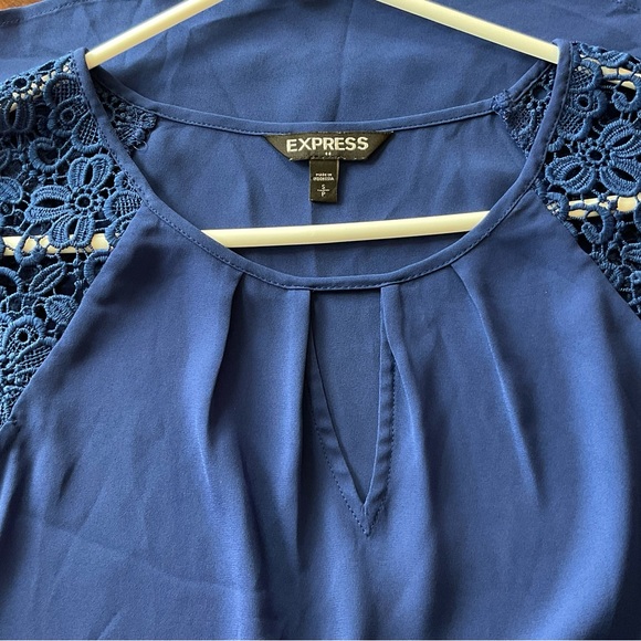 EXPRESS Top, Size SP, Cobalt Blue Lace, Sleeveless, Summer, Keyhole Neckline - Picture 6 of 8